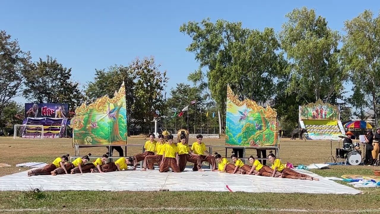 เชียร์ลีดเดอร์ สีเหลือง กีฬาสีโรงเรียนเสนางคนิคม 2568 