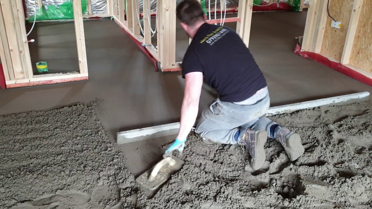Harris Floor Screeding Group - Installing 70m2 @ 75mm Cemex ReadyScreed + PP Fibre Reinforcement