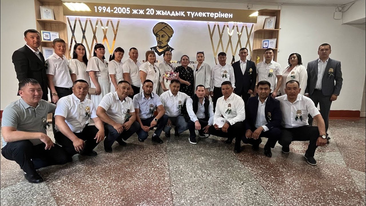 Дайыр ауылы Мукарама орта мектеби 1994-2005 жж тулектери.