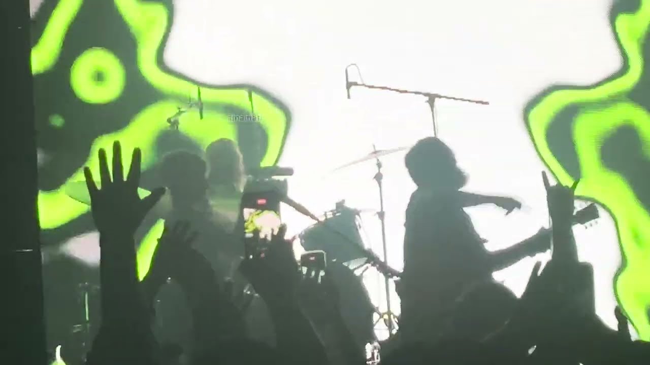 IT’S DANGEROUS BUSINESS WALKING OUT YOUR FRONT DOOR - UNDEROATH | LIVE IN MANILA 2026