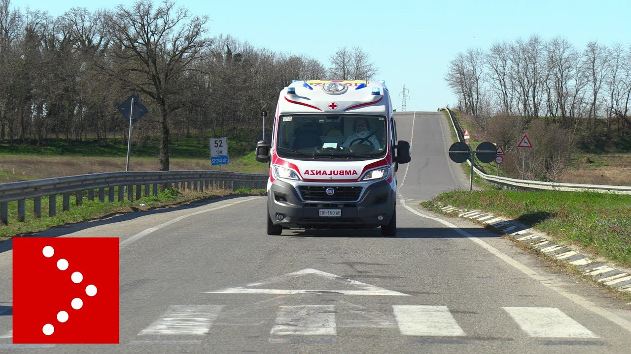 Coronavirus, ai limiti della zona rossa del lodigiano: passano ambulanze in sirena