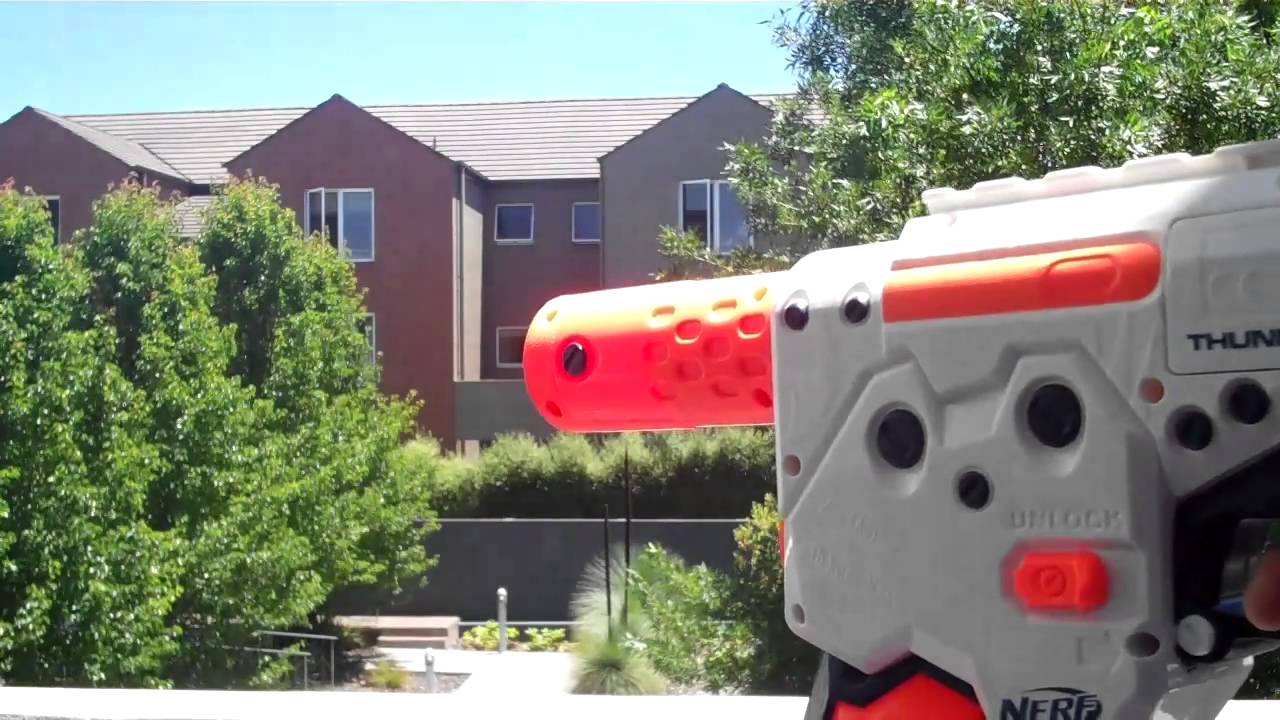 Urban Taggers: Super Soaker Thunderstorm test fire