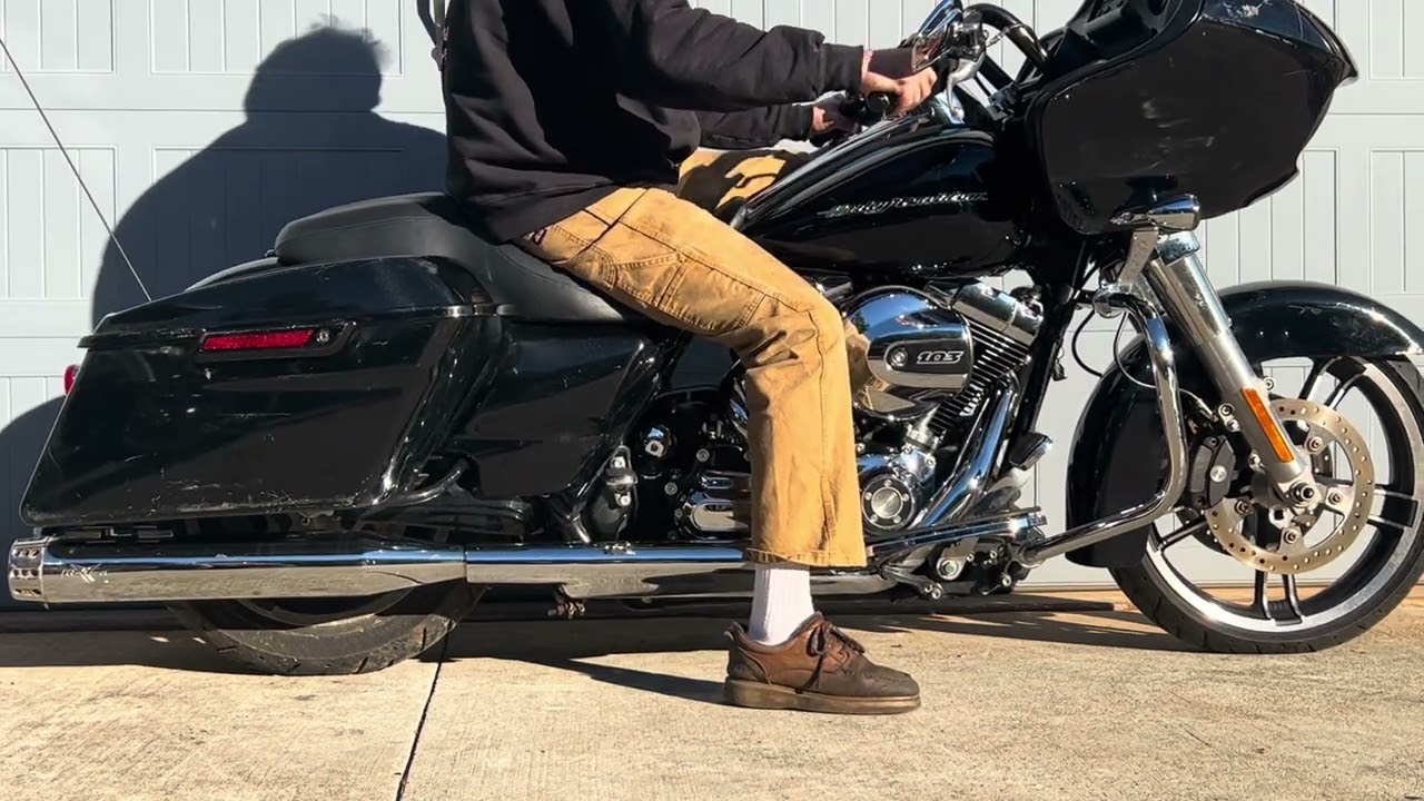 2016 FLTRX ROADGLIDE WWW.MAXIMUMMOTORS.NET