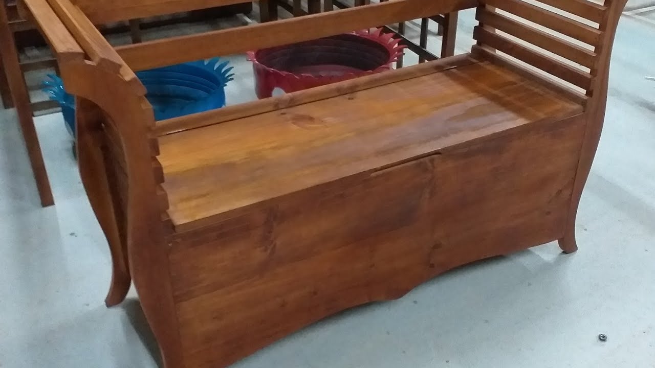 Caixa de lenha em madeira com encosto (estilo poltrona)