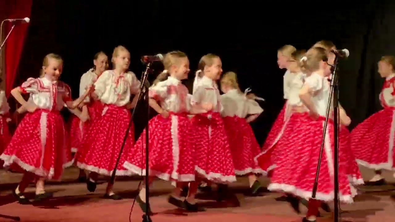 Detský folklórny súbor Hruštička - Kukulienka (Kovačické oslavy 2023)