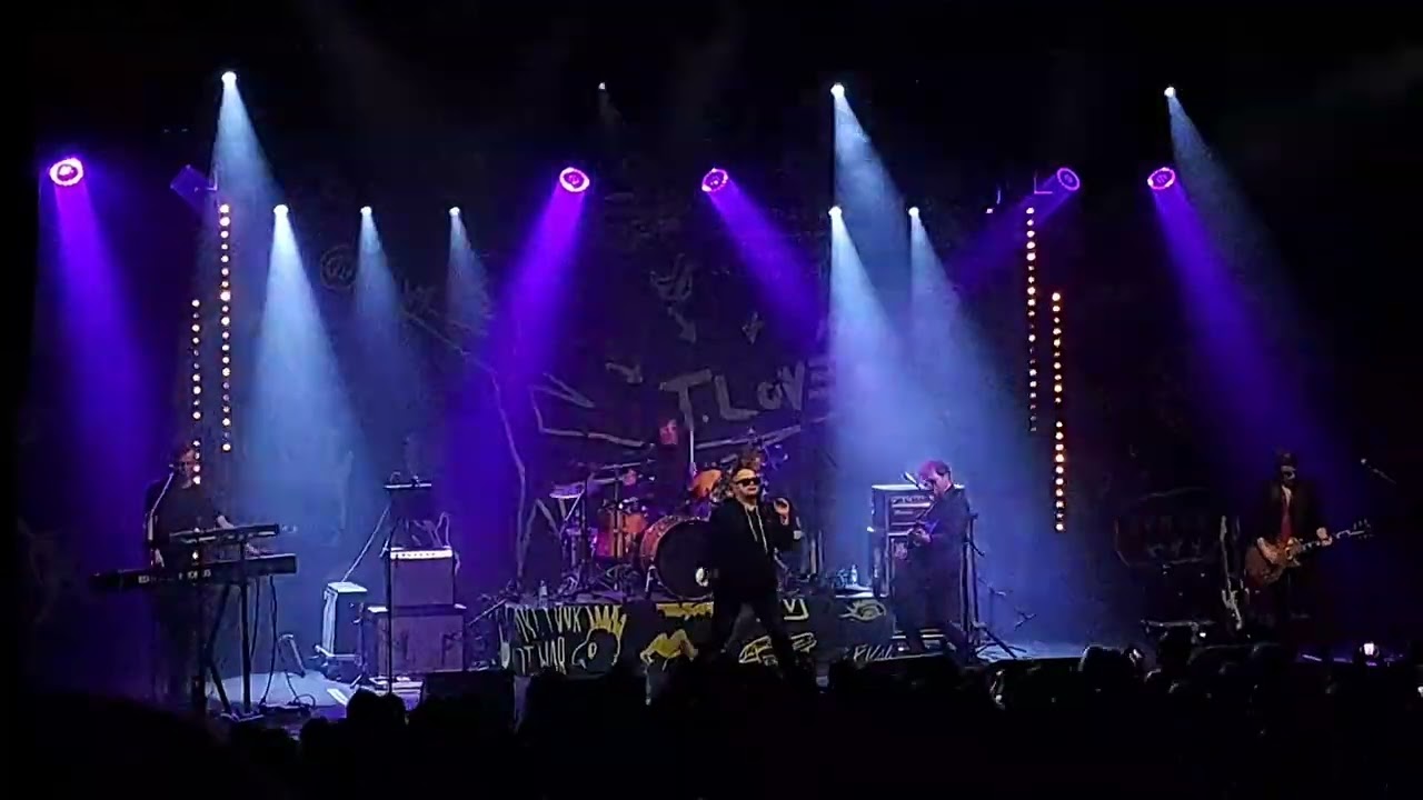 T. Love - Potrzebuję wczoraj, klub Studio, Kraków, 23.11.2022.
