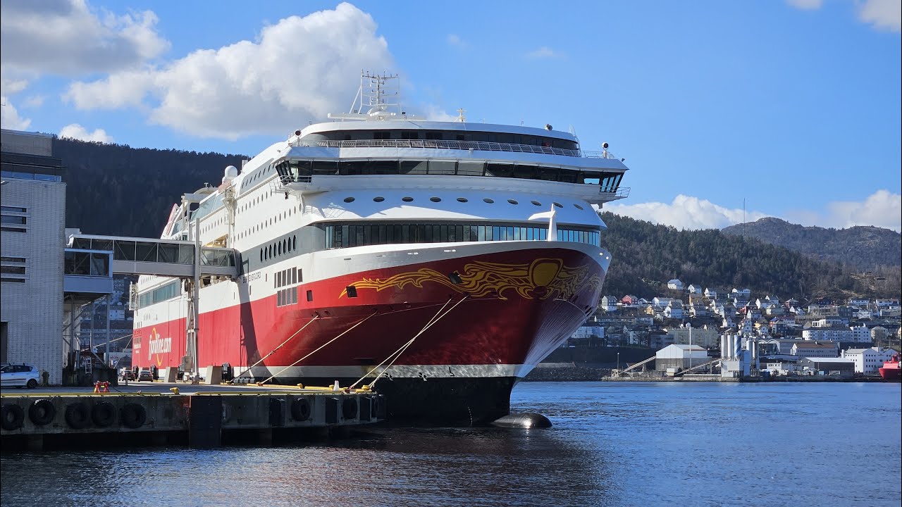 ⛴️ M/S Bergensfjord arriving Bergen | Norway 🇳🇴 | (06.04.2025)