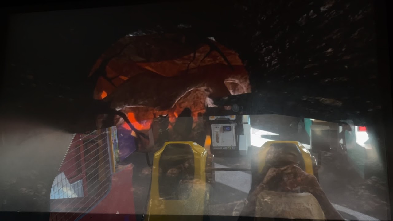Mad Wave Motion Theater - Haunted Mine (10/19/21)