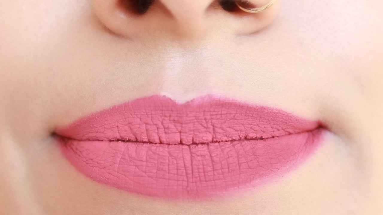 How To Perfectly Apply Matte Liquid Lipstick (HINDI)| Deepti Ghai Sharma