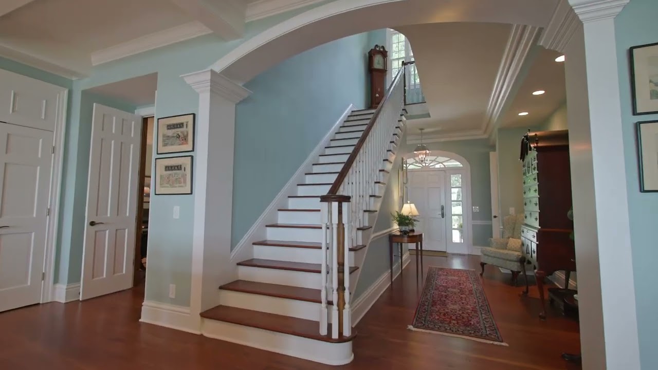 38 John Cochran Circle Virtual Tour