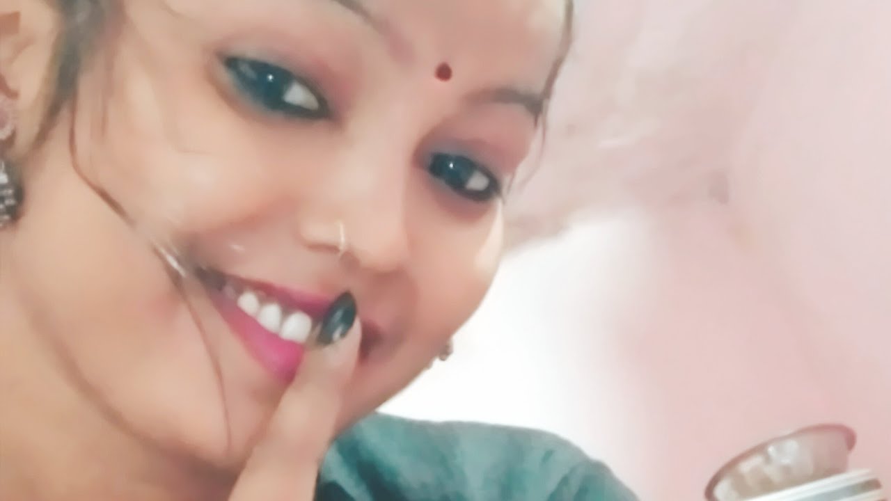 prayagraj ki queen is live!#viral #viralvideo #shortvideo #dance 🙏🙏🙏