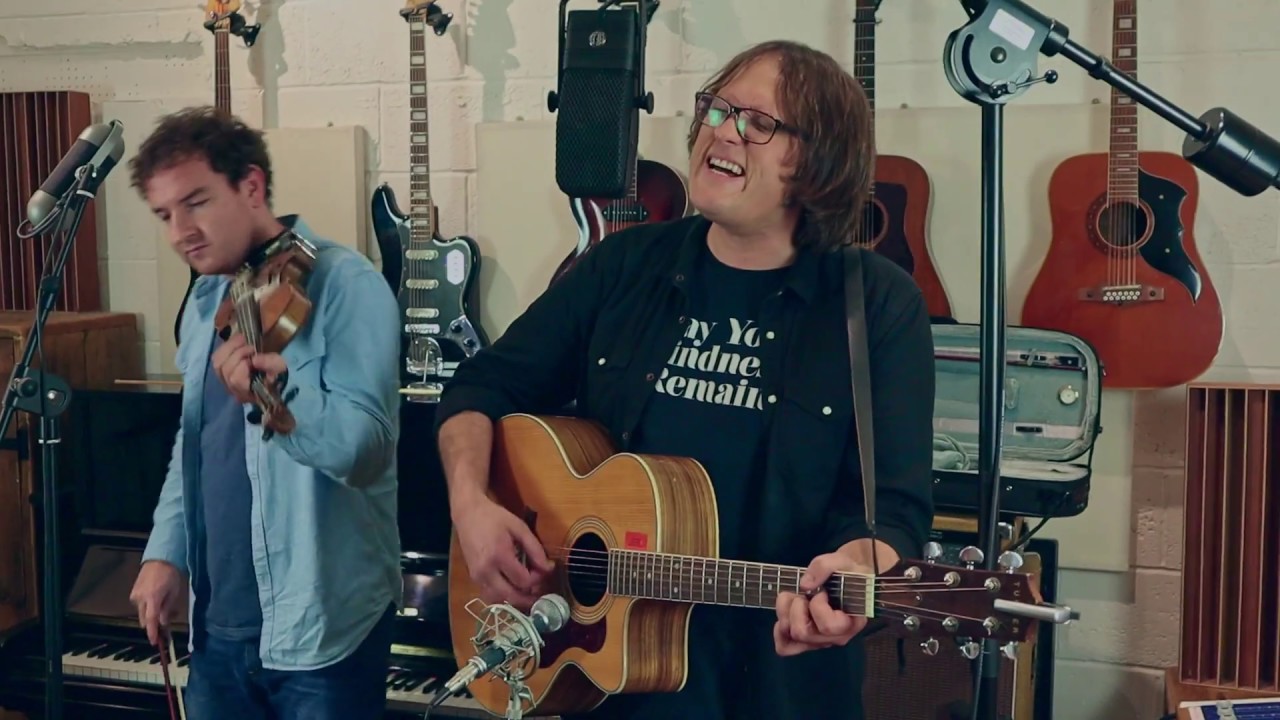 ROBERT VINCENT & LAUREN HOUSLEY - Burns (Live at Germanium Studio) #TRIPLECTV Episode 3