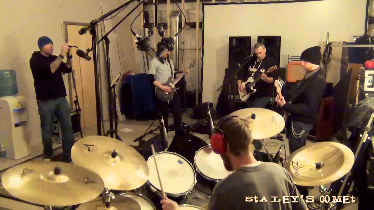 Alice in Chains - We Die Young (Live @ Rehearsal) - Staley's Comet