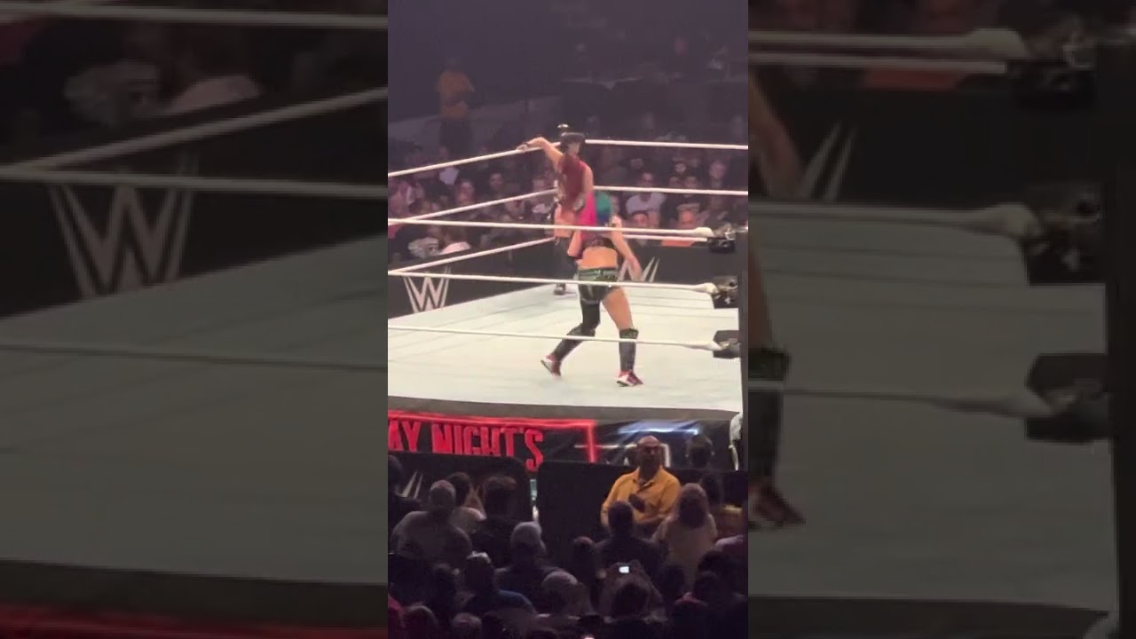 IYO Sky vs Asuka - Saturday Nights Main Event 8/27/2022
