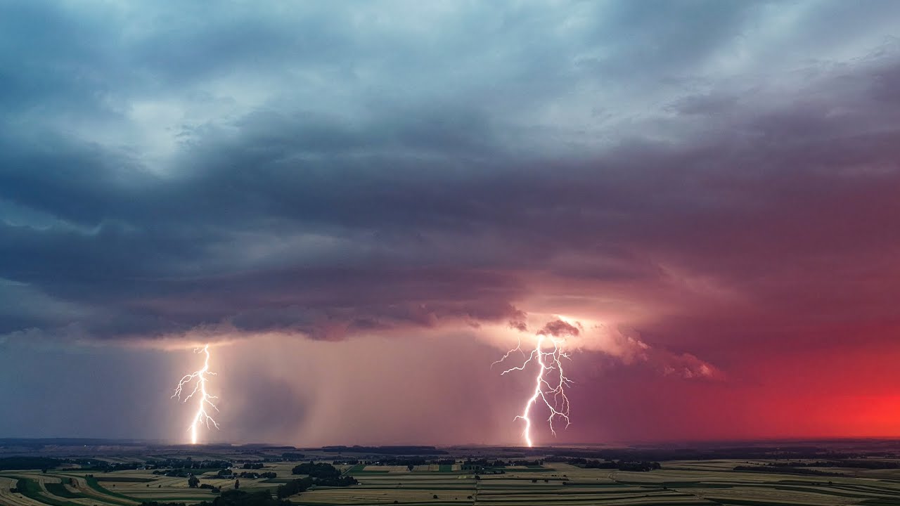 Gwałtowna Superkomórka Burzowa - 03.08.2025 (Dynamiczny Pościg, Epickie Wyładowania) | Apogeum