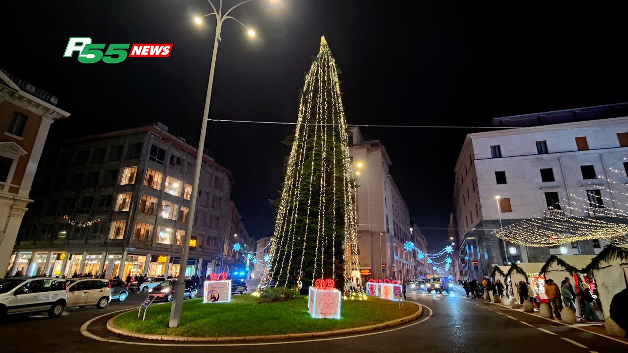 Varese - Conto alla rovescia, si accende l’Albero di Natale