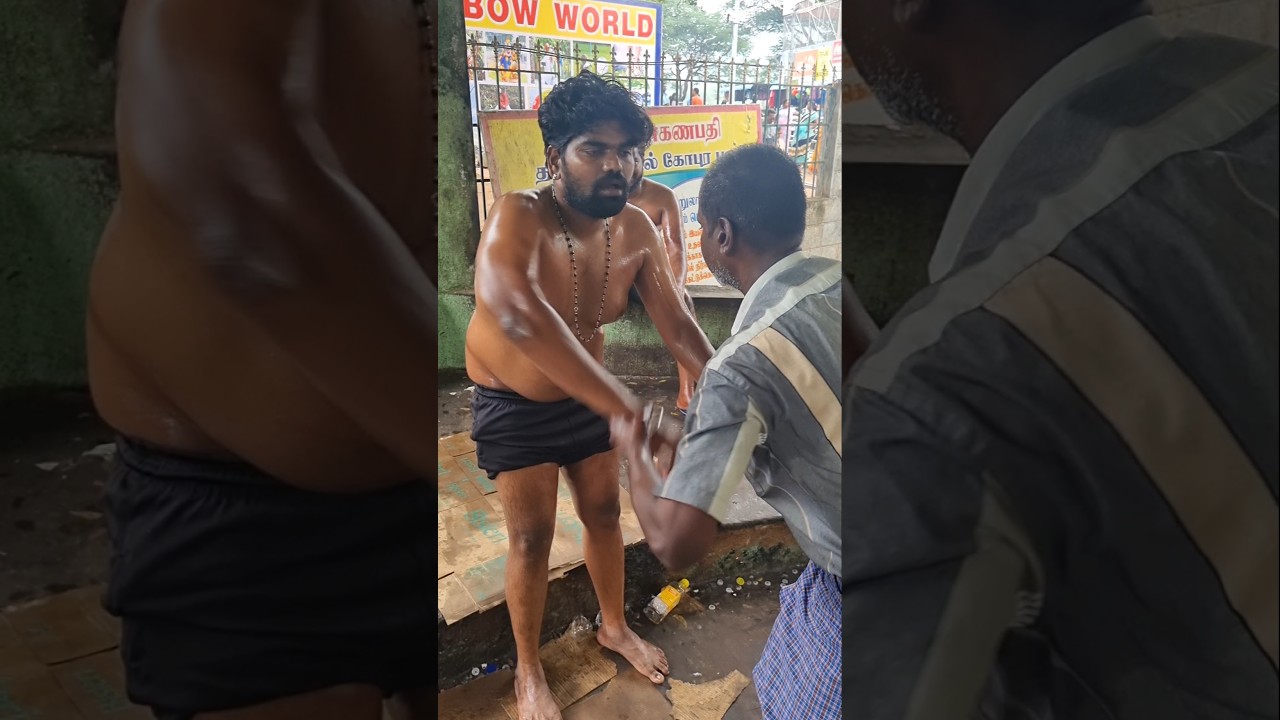 Hogenakkal Body massage #hogenakkal #hogenakkalwaterfalls