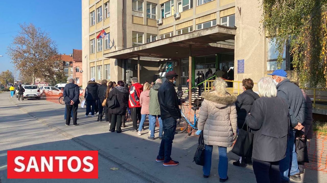 REDOVI ZA VAKCINACIJU SVE DUŽI
