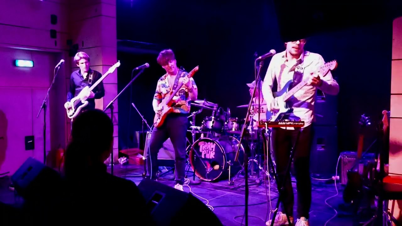 Trampúr // Szabadkikötő live (2025-11-06)
