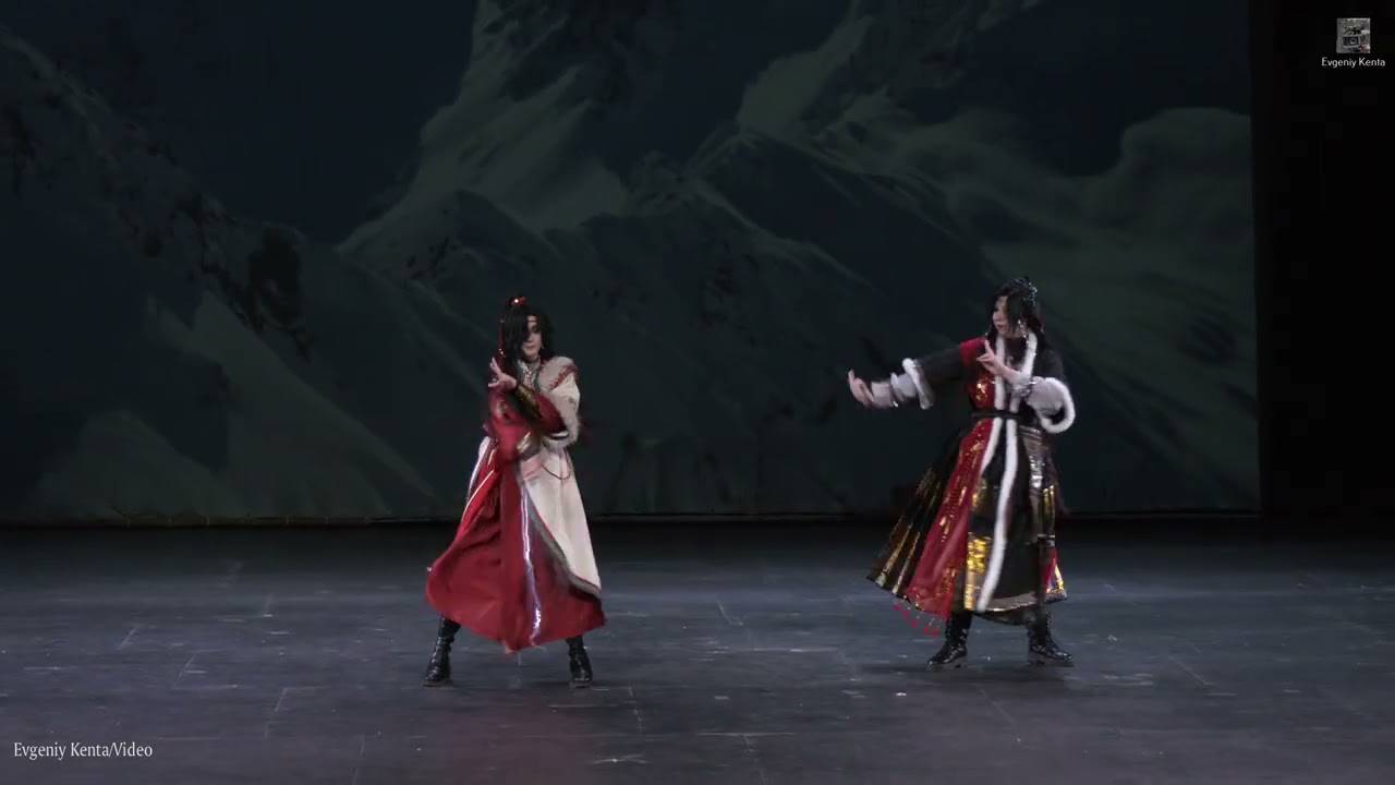 Group cosplay defile - August,Kirigati - The Husky and His White Cat Shizun &ndash; Наньгун, Е Ванси