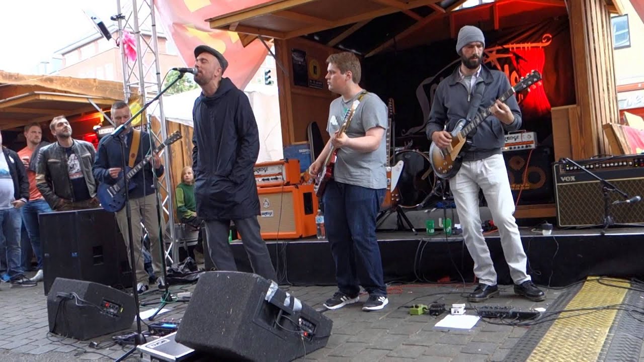 Hinterhof Supernova - Help (Beatles Cover) live Kieler Woche 2015