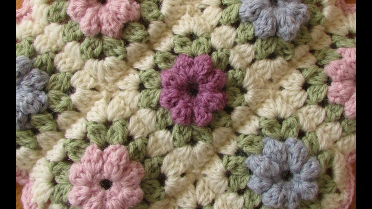 EASY crochet pretty puff stitch flower blanket - flower granny square tutorial