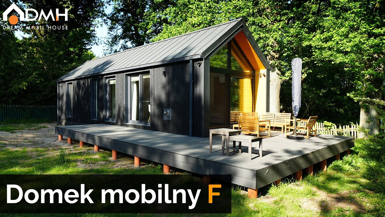 Domek mobilny F - nowoczesna stodoła z dużymi oknami