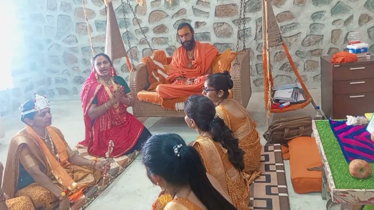 ચાલો આપણે વિરલબેન ની વાણી સાંભળીએ 