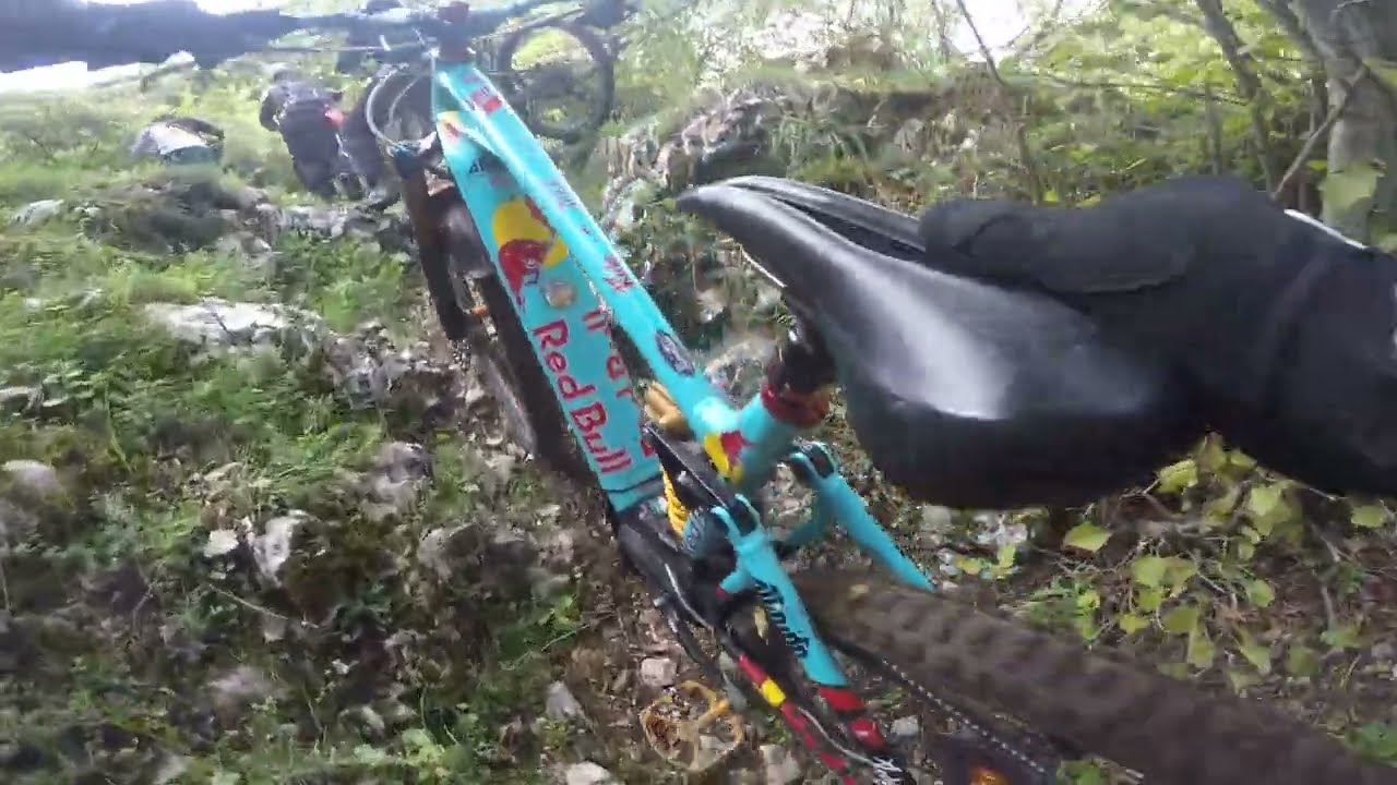 Vaccamorta... TORNINPARTE.... Un Trail da Superenduro... unico,...