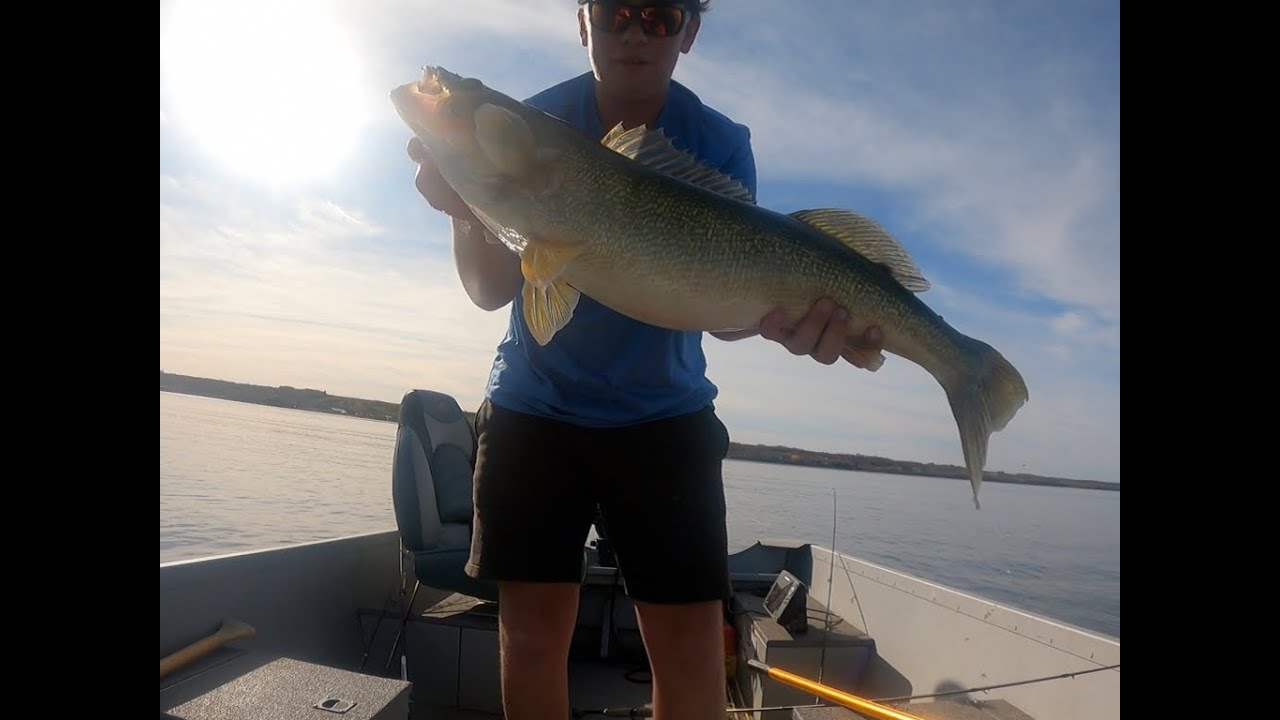 Walleye Fishing Lure Review: Acme Hyper Rattle and Jigging Raps