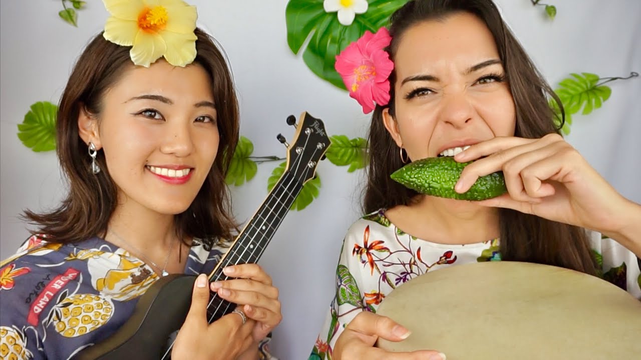 FLIGHT TRAVEL UKULELE GIVEAWAY OPPORTUNITY & OKINAWAN SONG PLAYALONG