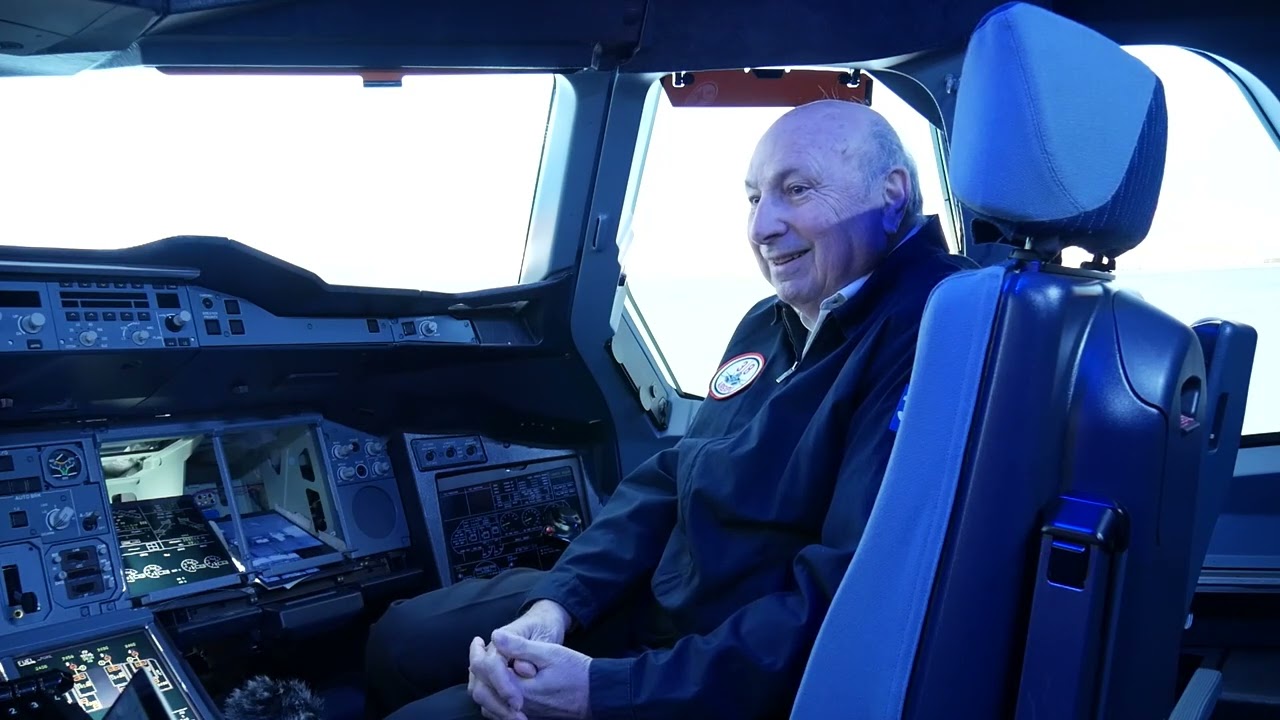 Interview de Claude Lelaie, pr&eacute;sident d&rsquo;honneur de la 38e &eacute;dition - Airexpo 2024