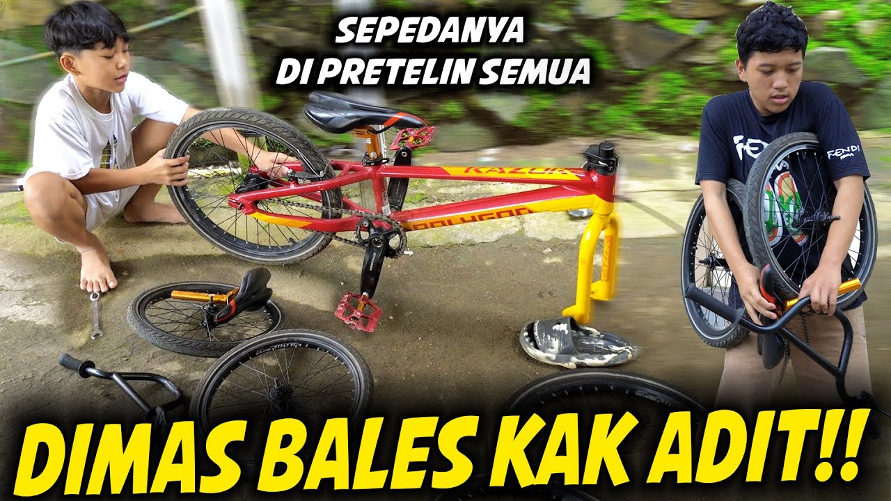 DIMAS BALES PRANK KAK ADIT!! PRETELIN SEPEDA ONTHEL DAN DI UMPETIN..