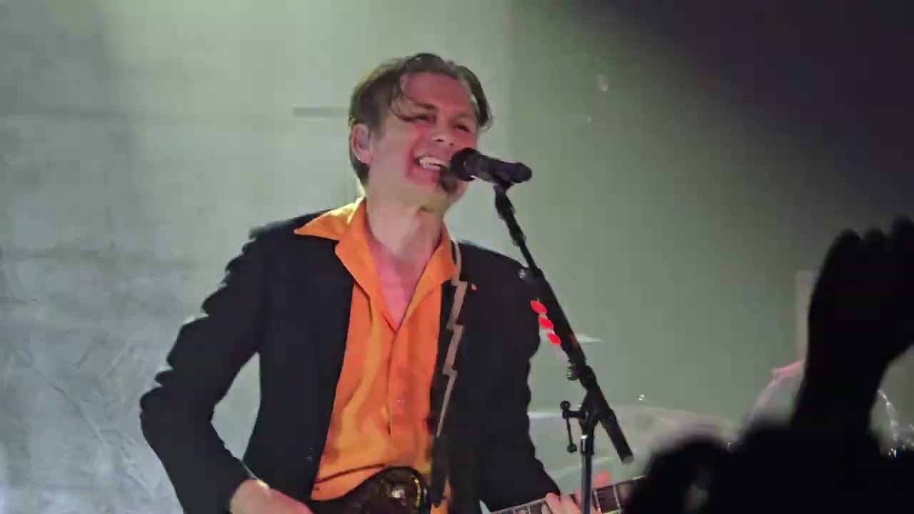 Franz Ferdinand - Do You Want To [Madrid 2025 - The Human Fear Tour]