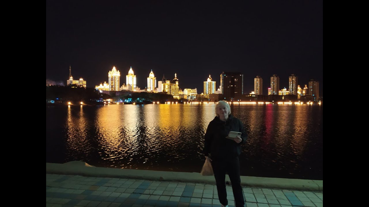 Маньчжурия моя. Прогулка на озеро, где парк. #Маньчжурия 2023.#маньчжурия #china2023