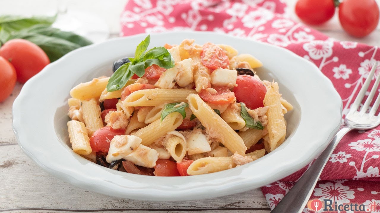 Pasta fredda con tonno, pomodorini e mozzarella - Ricetta.it