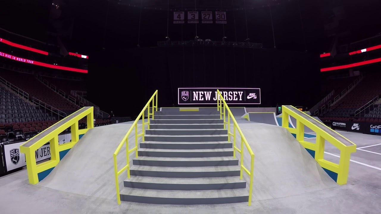 Tech Deck's NEW Licensed SLS Ramp!