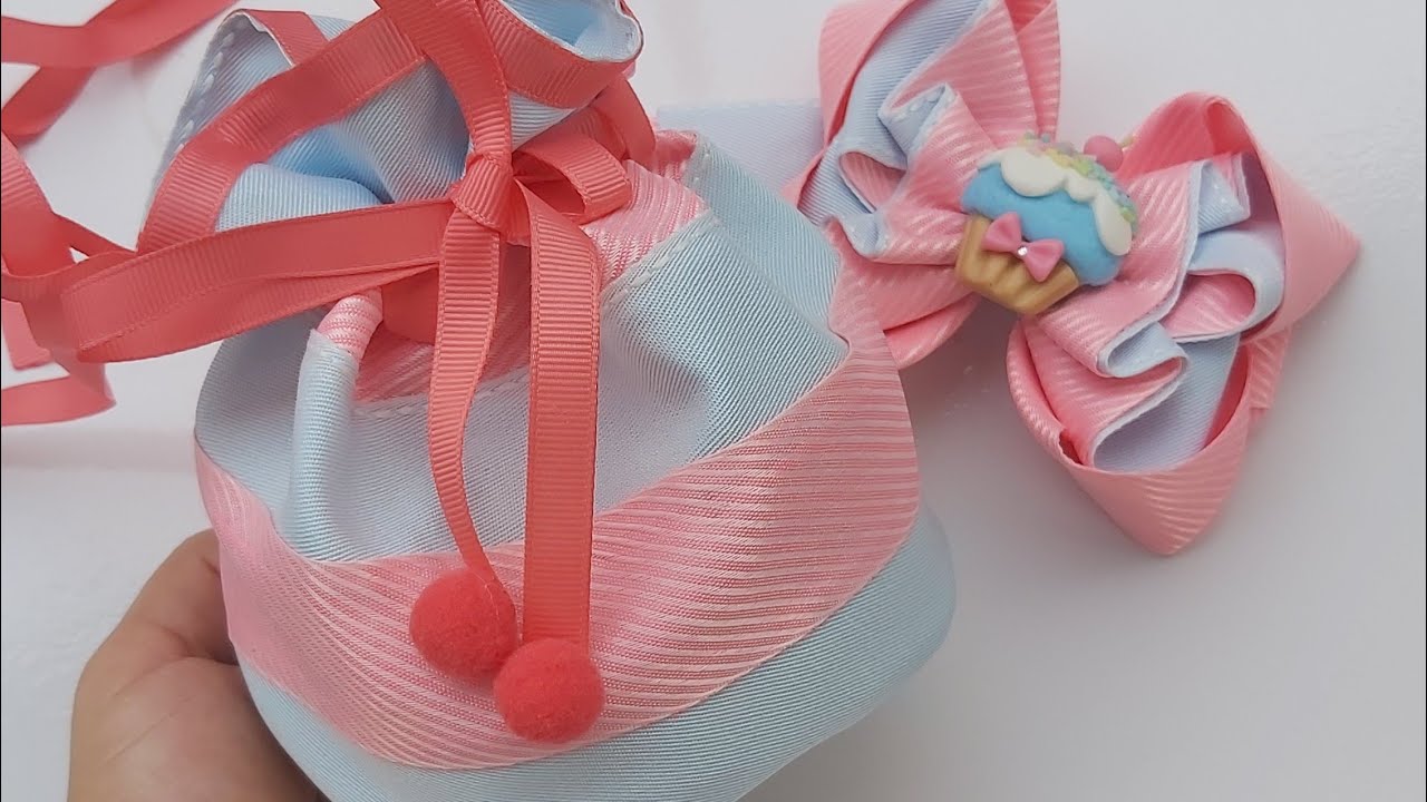 BOLSINHA ESTILO BAG, COM DUAS OPÇÕES DE USAR .SUPER TENDÊNCIA (BY CRISTINA LAÇOS DE PRINCESAS)