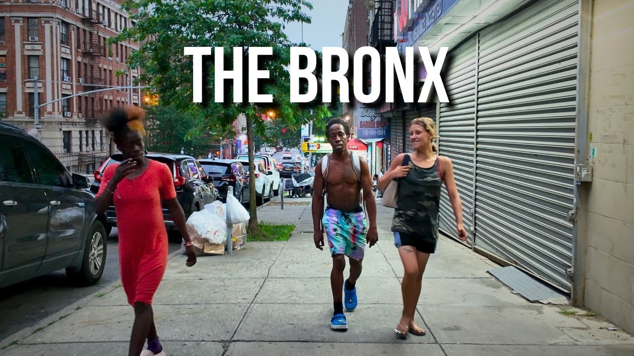Bronx At Night New York City 4K Walking Tour