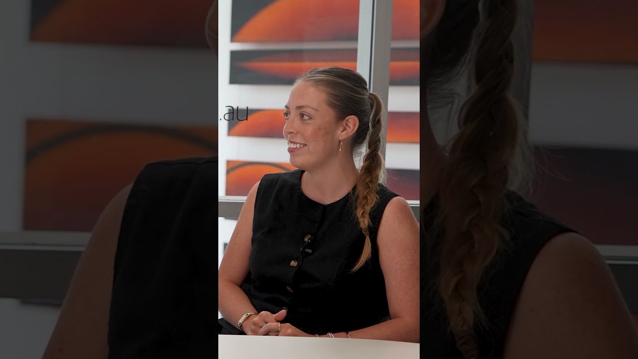 Channel 9 star Danika Mason issues apology after live cross