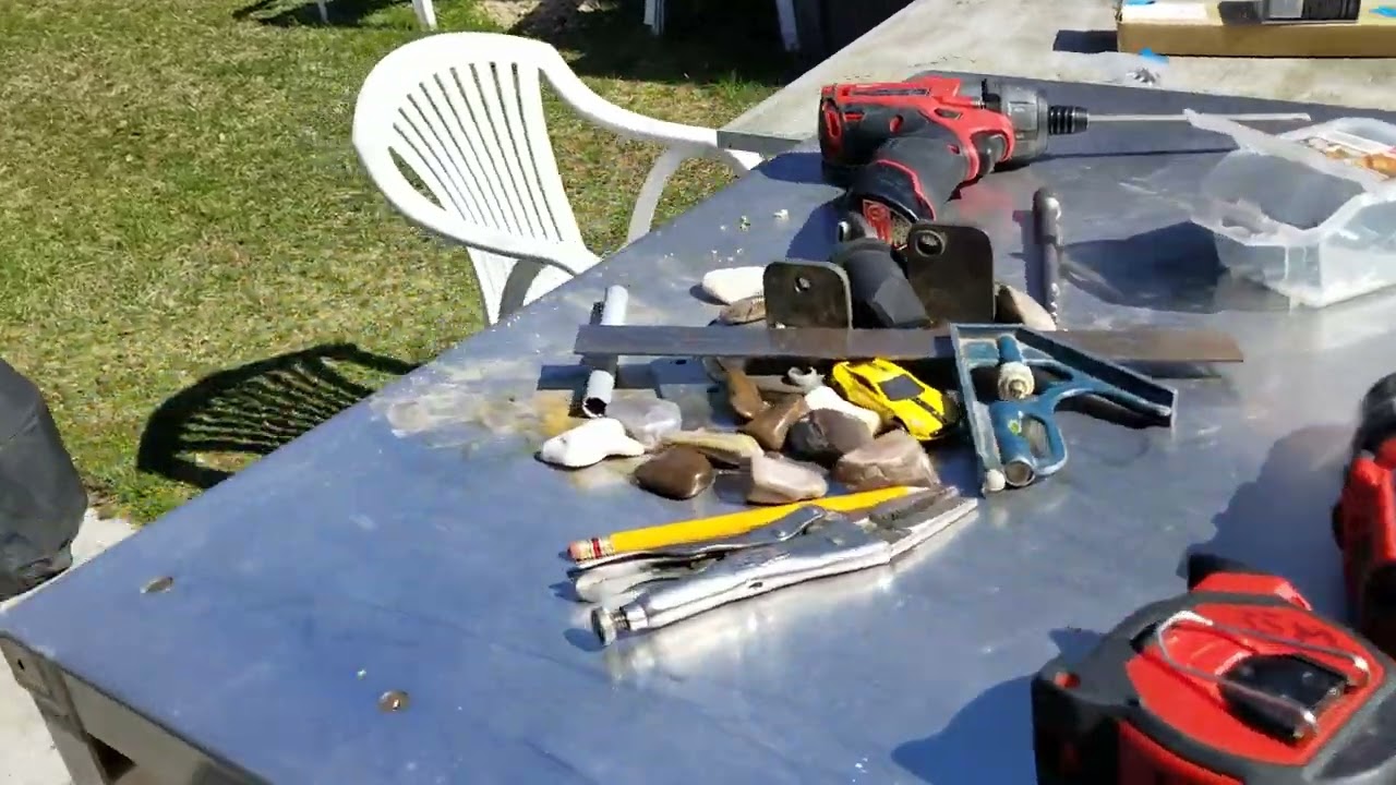 Start of my Sirio 827 install. Part 1.