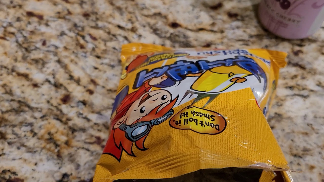 Korean noodle snack - grilled chicken flavor