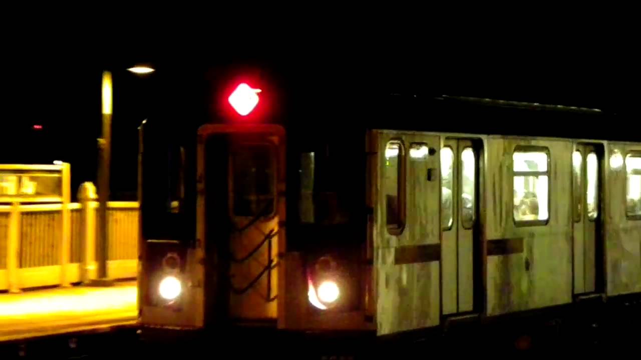 Four IRT R142A (6) trains at Castle Hill Avenue [HD @ Night]