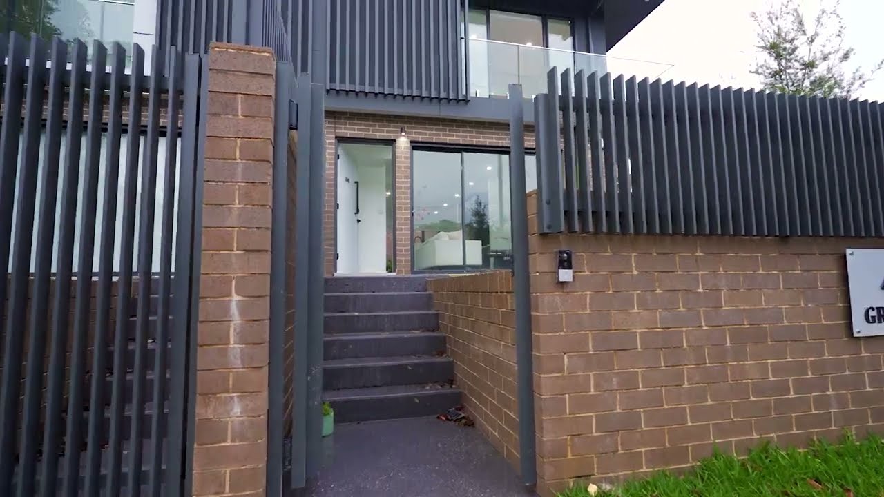 Narwee, 2/45 Grove Avenue