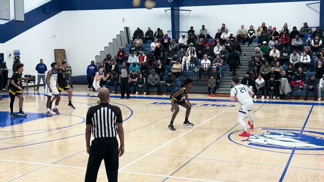 PLAYOFFFS: Capital Cristian vs Vanden