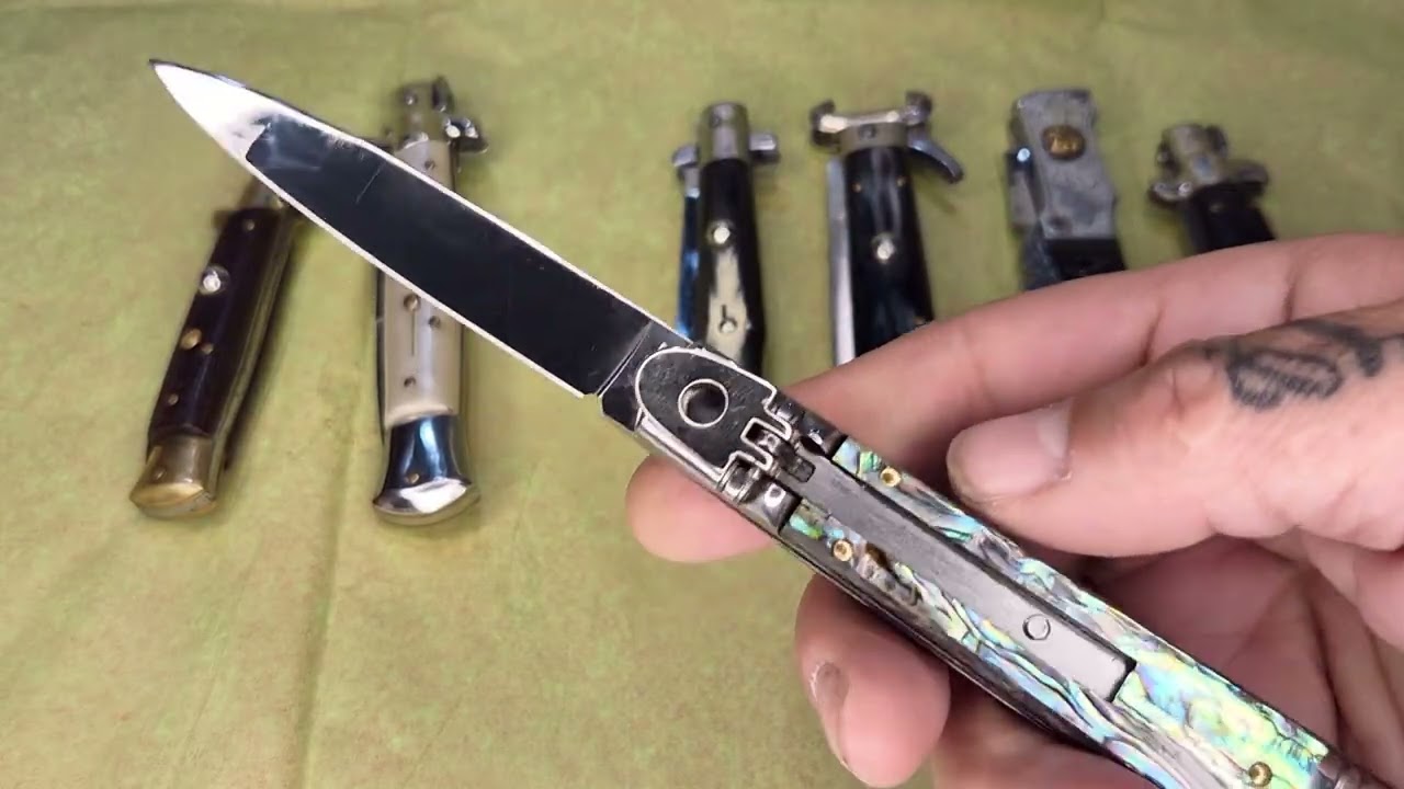 Diffrent types of switchblades  #history #art #knifecommunity #collectibles #antique 