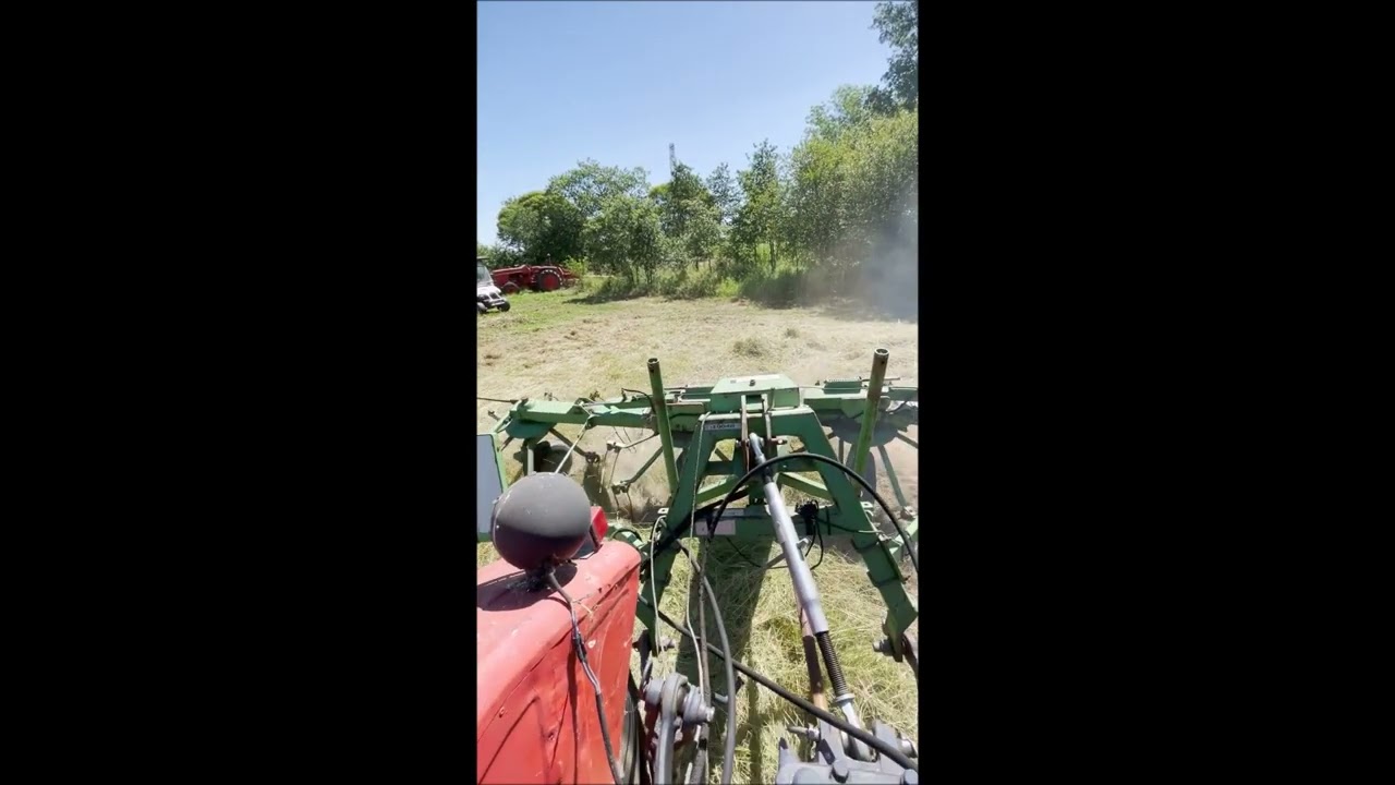 Fanage foin avec tracteur Same Centauro 60 DT et Faneuse Stoll Speed 580