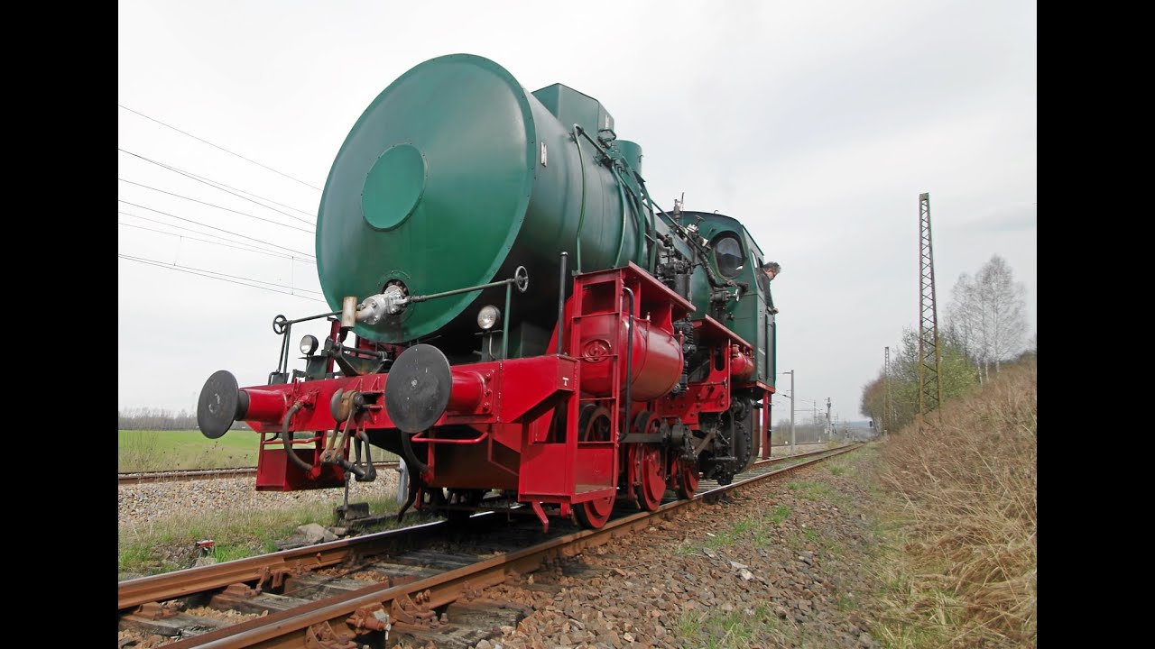 Sächsisches Eisenbahnmuseum - Im  Führerstand der Dampfspeicherlok