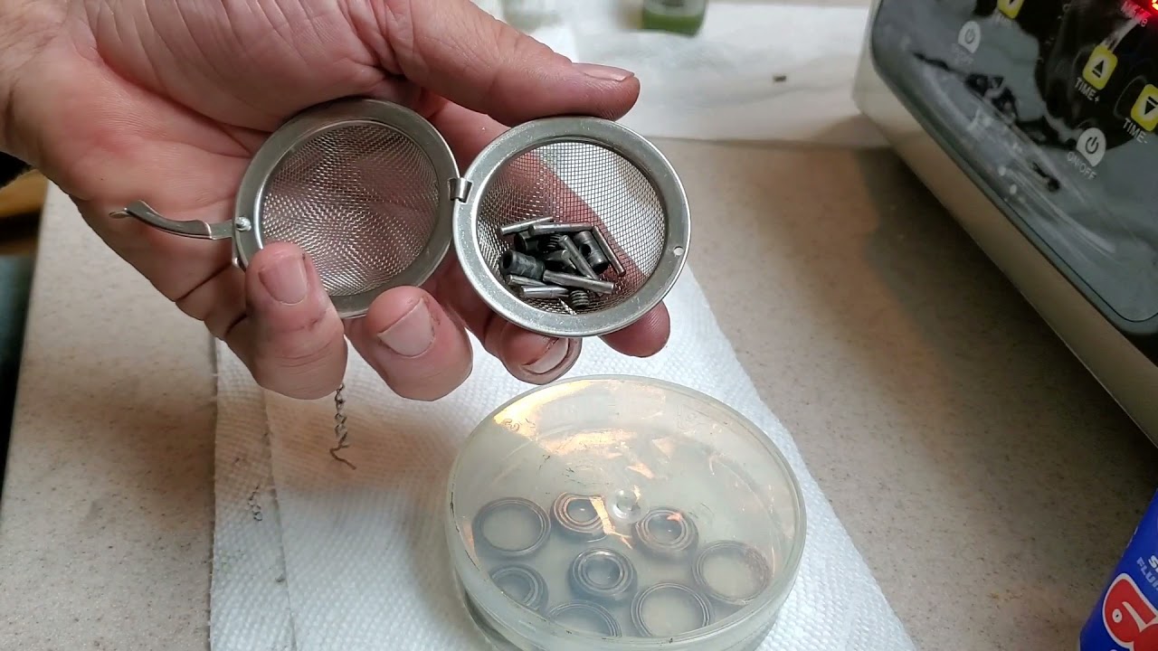 Cleaning RC Bearings using an ultrasonic cleaner