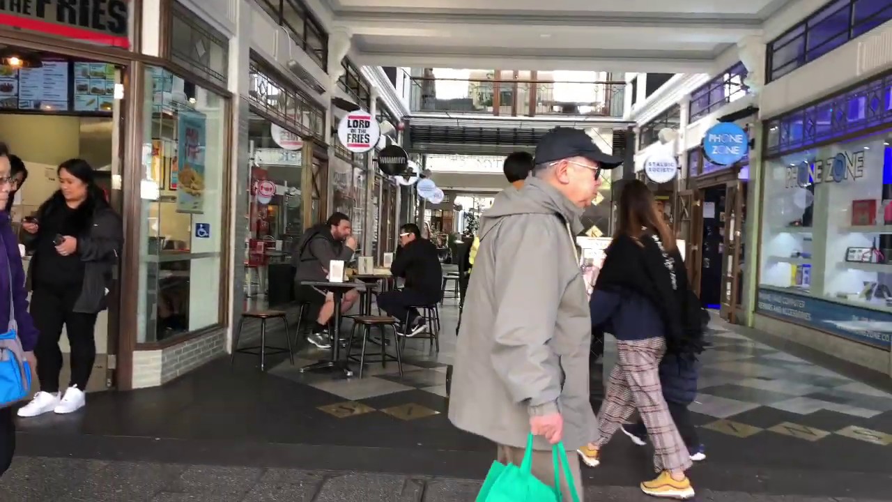 Auckland Walks | St Kevins Arcade